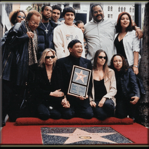 Stars  Hollywood Walk Fame on Al S Star On The Infamous Hollywood Walk Of Fame Is Located At 7083